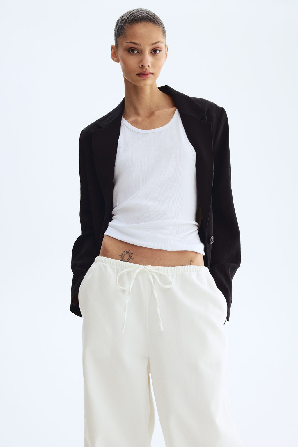 Pantal?n denim con cord?n de ajuste - H&m фото 8