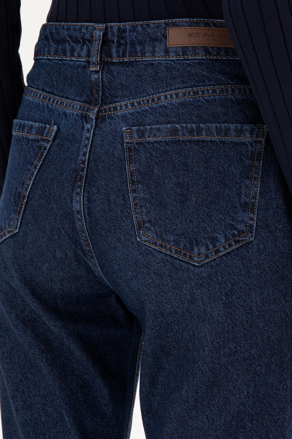 Kad_n Koyu Mavi Straight Fit Jean Pantolon