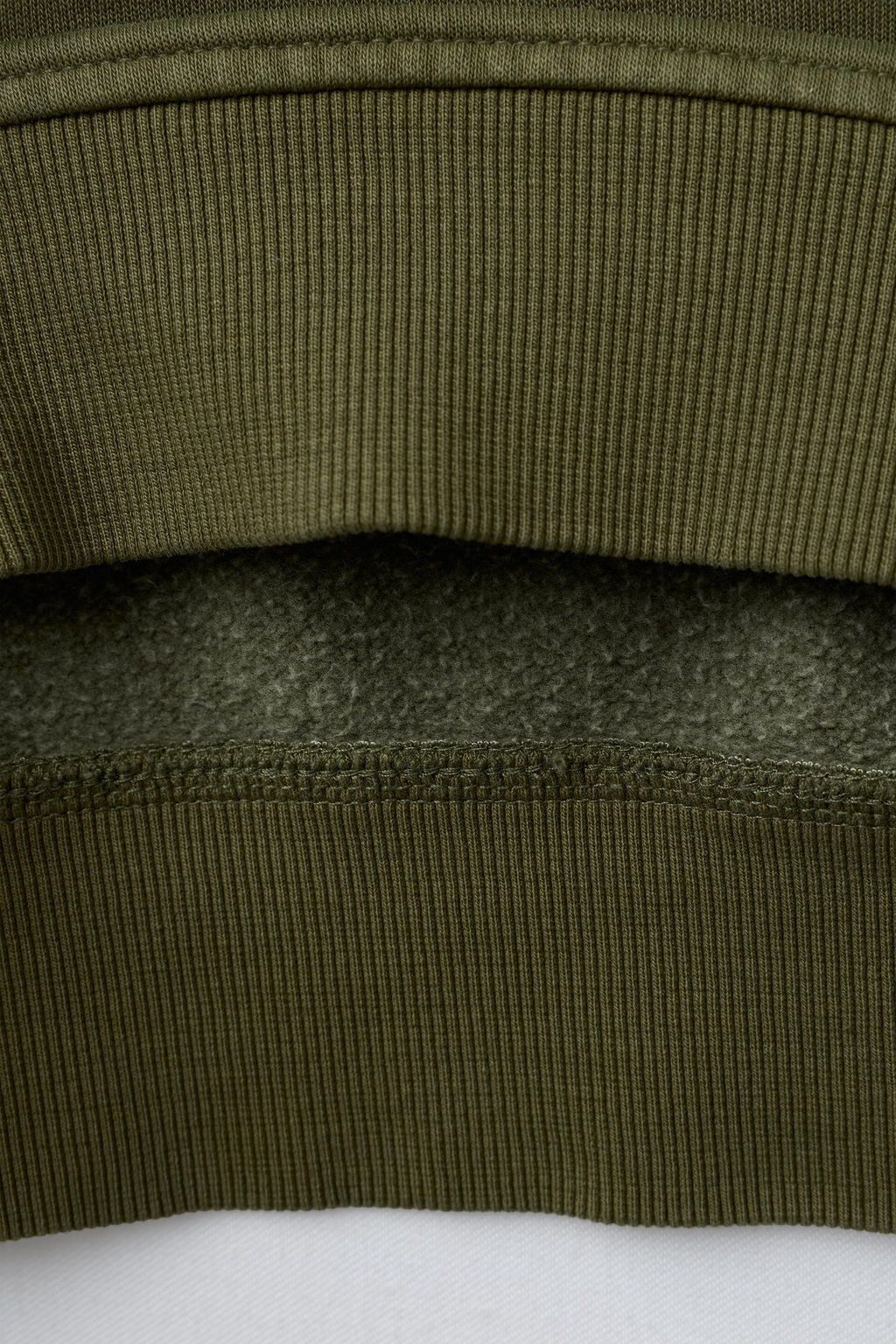 RUBBER LABEL SWEATSHIRT AND CARGO JOGGERS SET - Zara фото 7