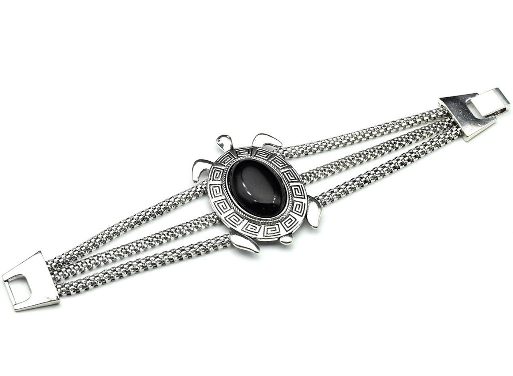 Браслет на металлической основе Черепаха с агатом черным (имитация), 21см