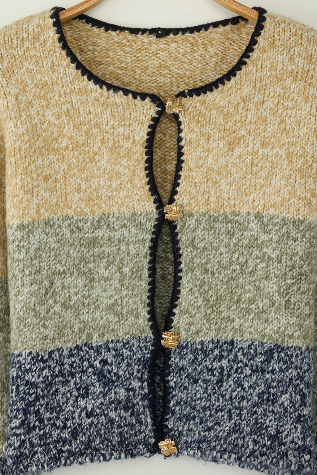 Indigo Dugme Detayl? Crop Yumusak Dokulu Genis Kal?p Renk Bloklu Triko H?rka TWOAW26HI00011 - Trendyolmilla фото 6