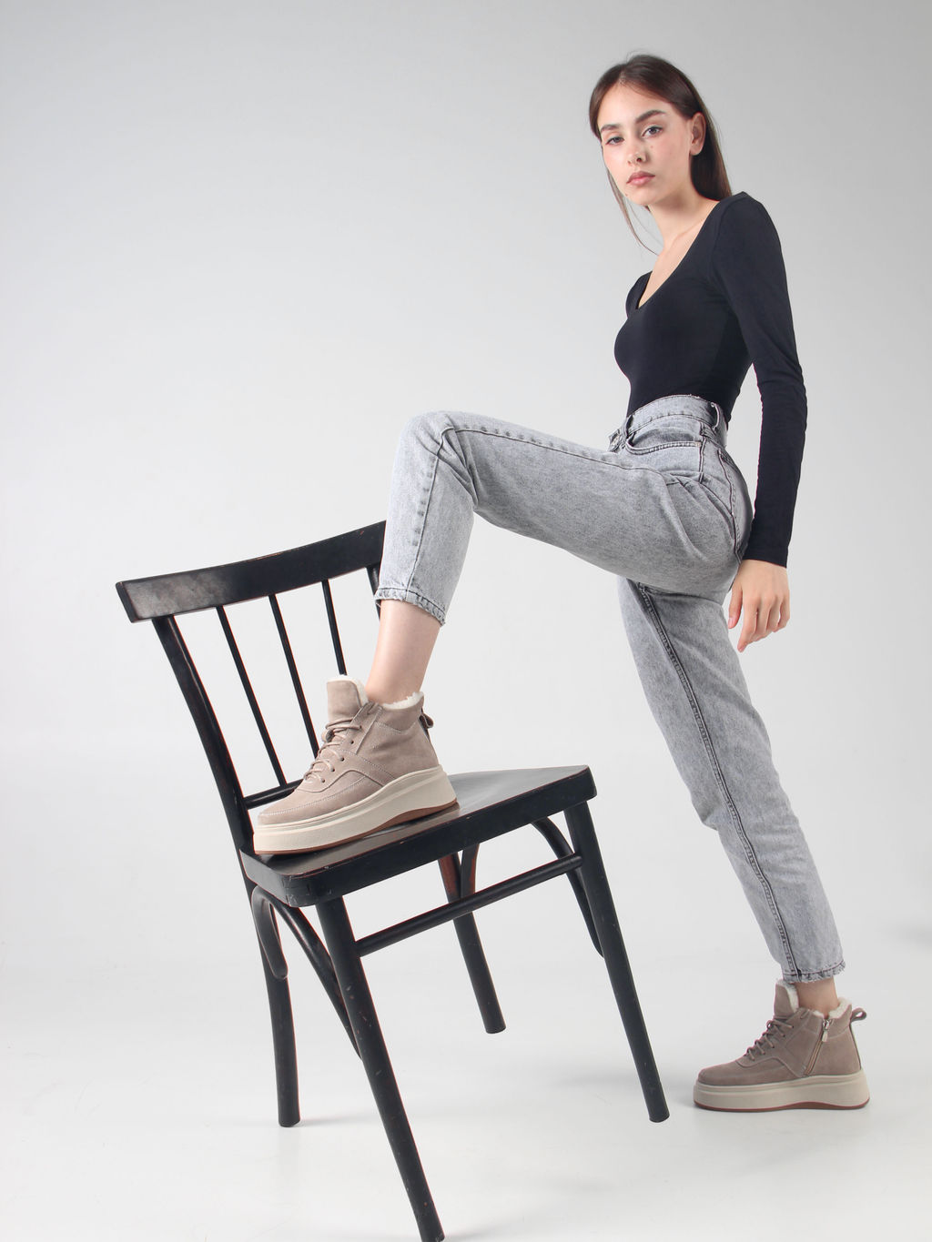 Ботинки 260.windybe. каменный замш/Шерсть