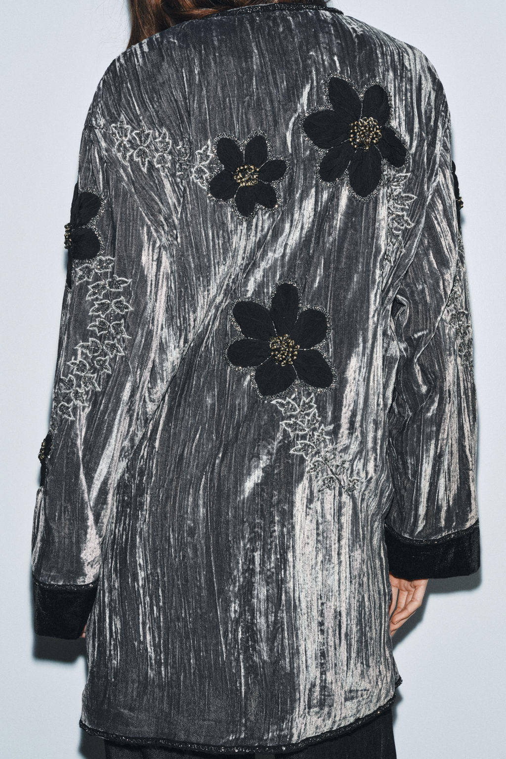 ZW COLLECTION LIMITED EDITION EMBROIDERED VELVET KIMONO - Zara фото 3