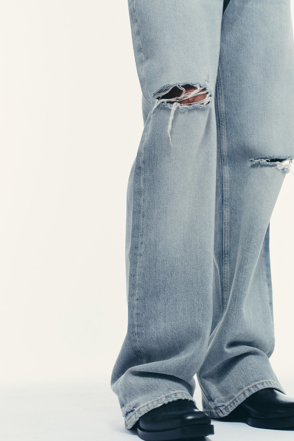 TRF LOW-RISE WIDE-LEG RIPPED JEANS - Zara фото 3