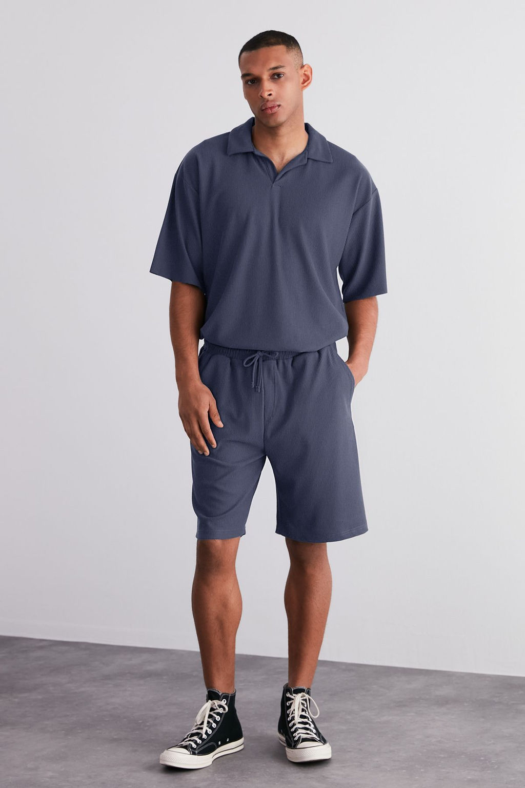 Indigo Oversize/Genis Kesim Dokulu K?r?smaz Ottoman Sort TMNSS24SR00037