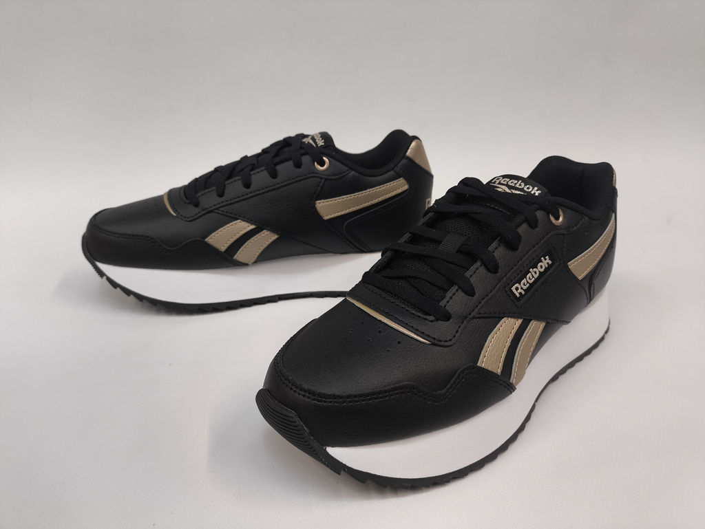 Кроссовки женские