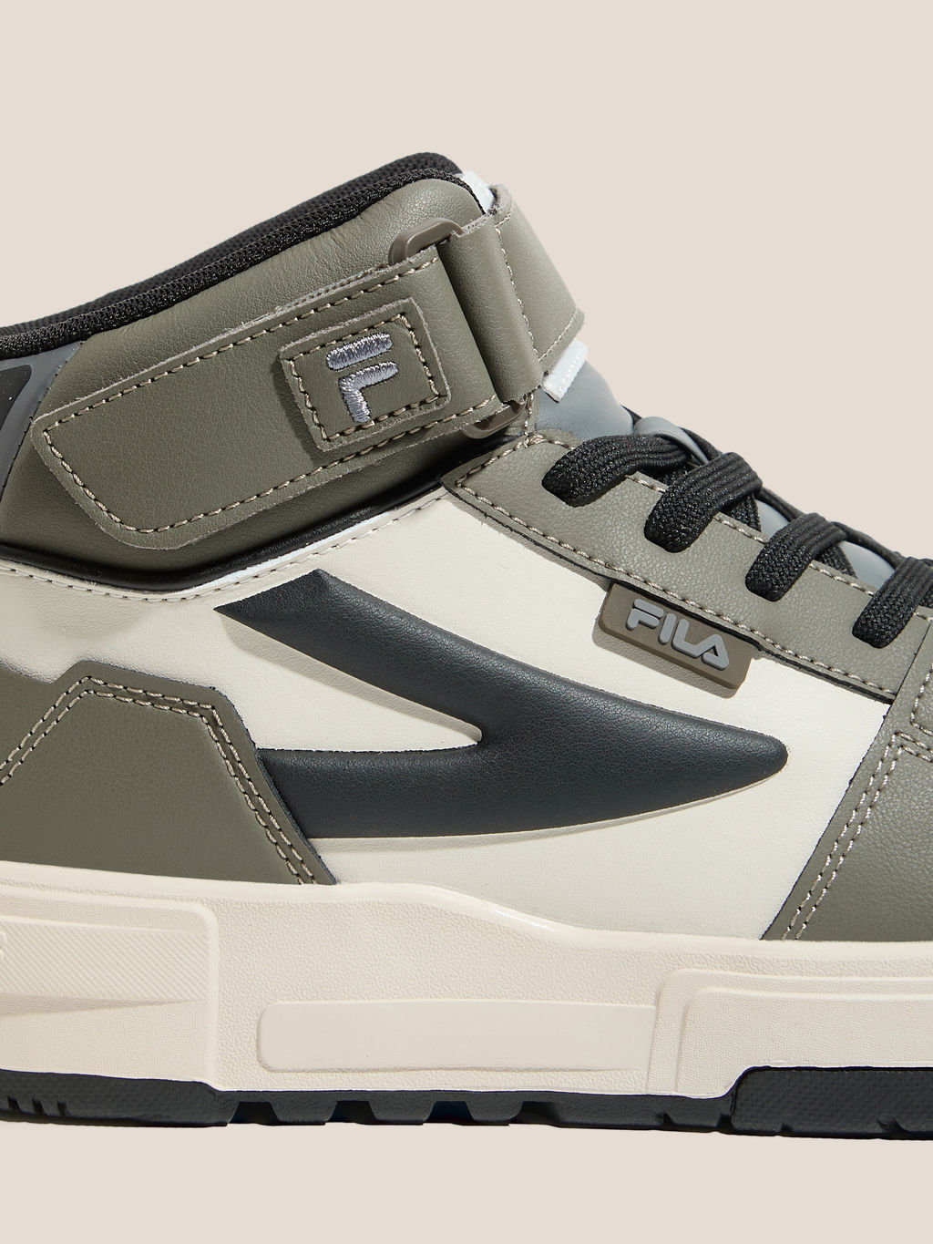 Мужские высокие кеды FILA FX-1000 NXT MID M Артикул 4563215, серо-зеленый