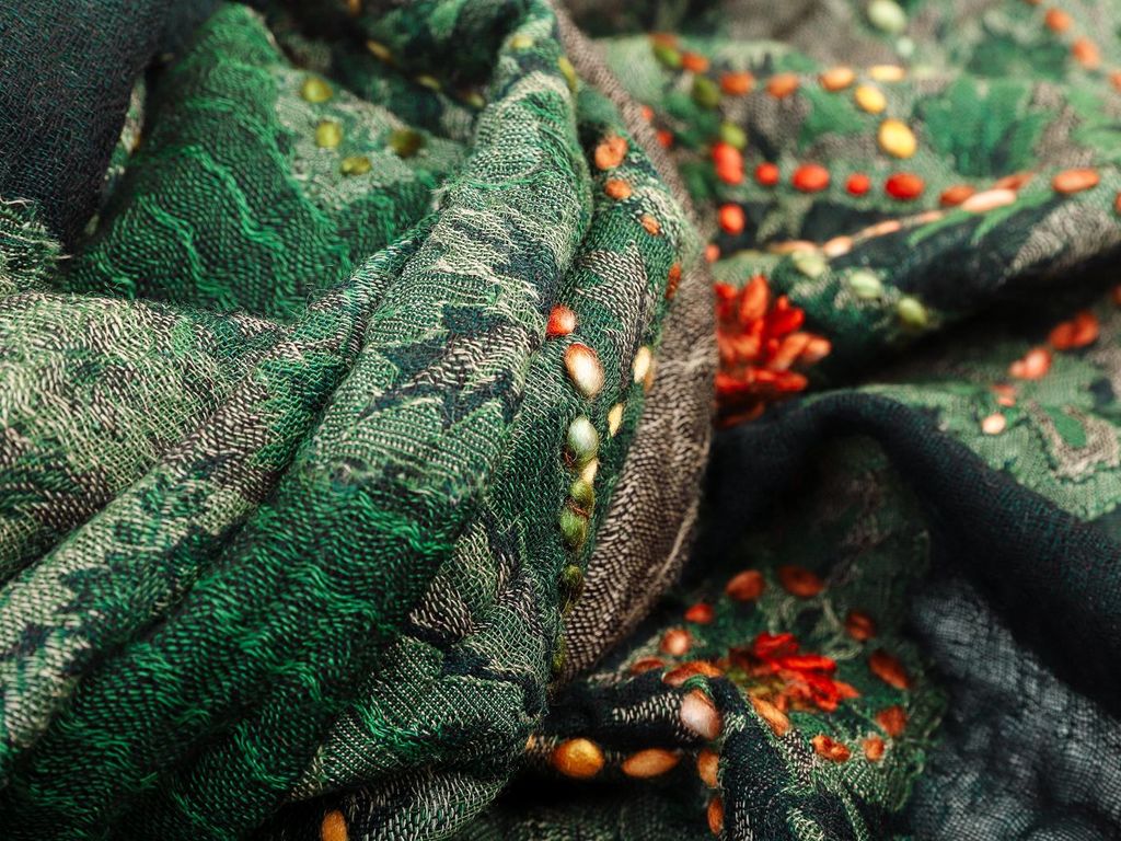 Палантин с вышивкой (шерсть 100%) в ассортименте №Тк903/35 - Ганг фото 3