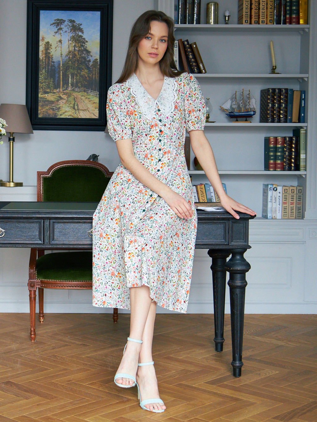 Платьеиз хлопка с кружевным воротником OD-948-1 желтые цветы на белом