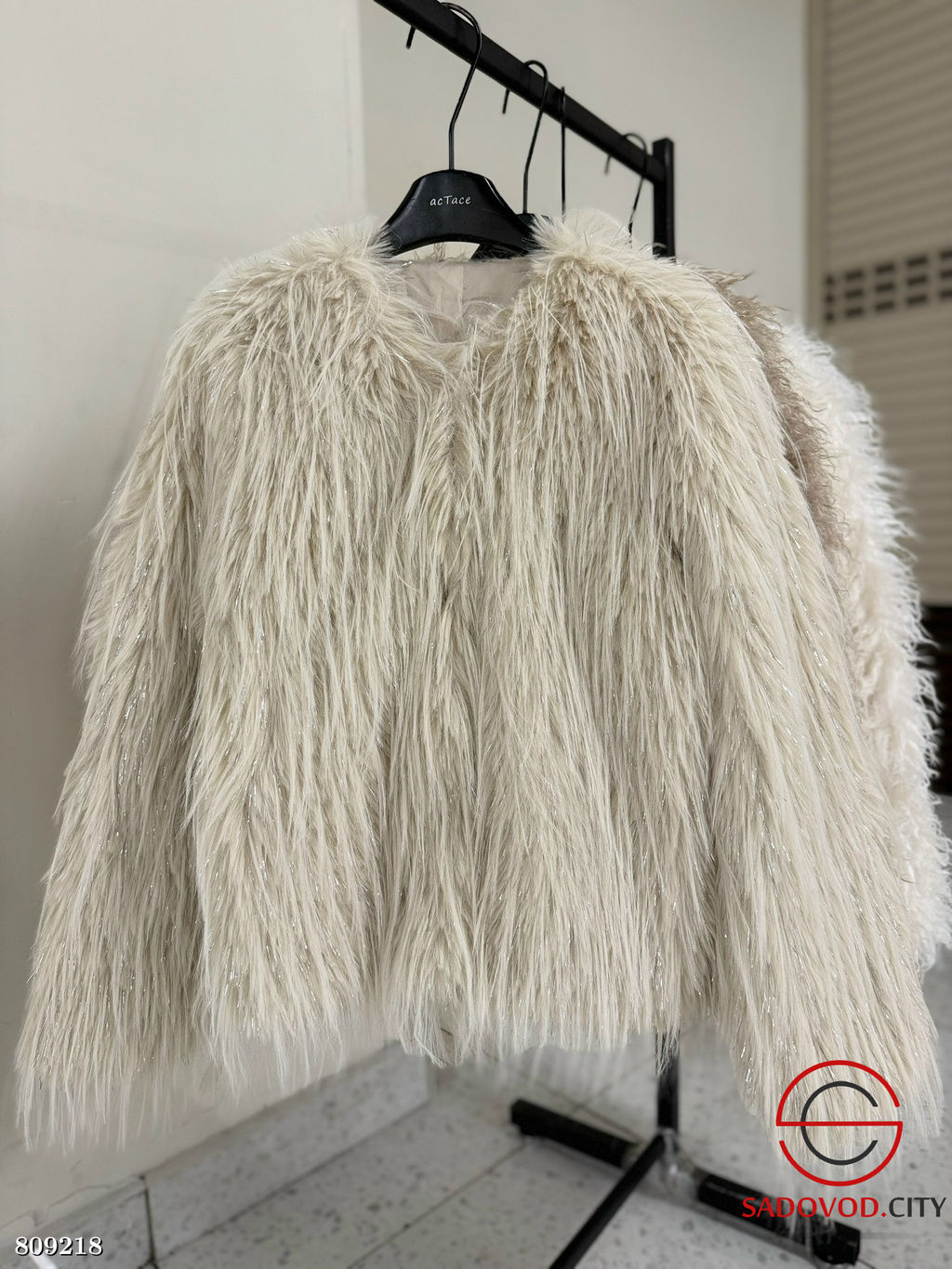 Шуба женская из искусственного меха - Bruno фото 4