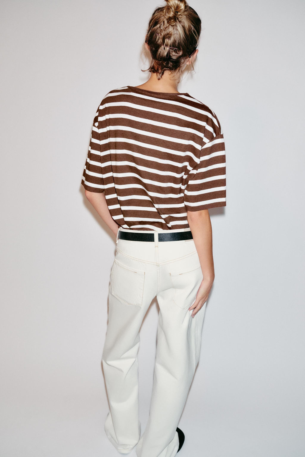 CAMISETA MANGA CORTA RAYAS / Marr?n - Zara фото 4