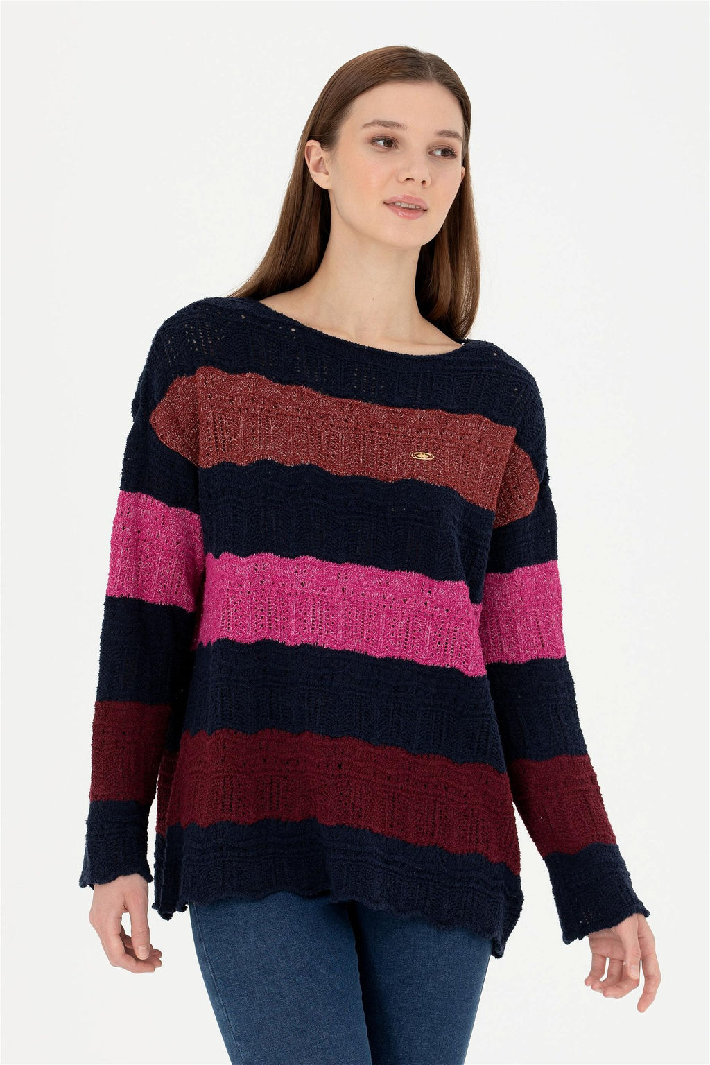 Женский темно-синий свитер