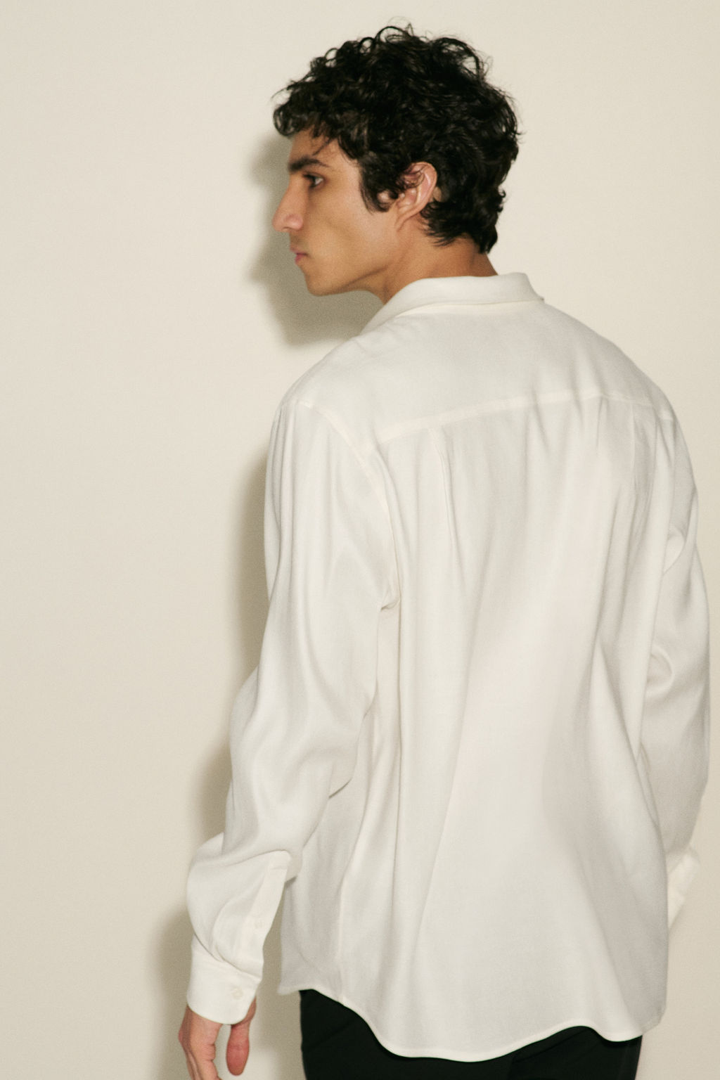 Camisa en mezcla de lino Easy Care Regular Fit - H&m фото 9