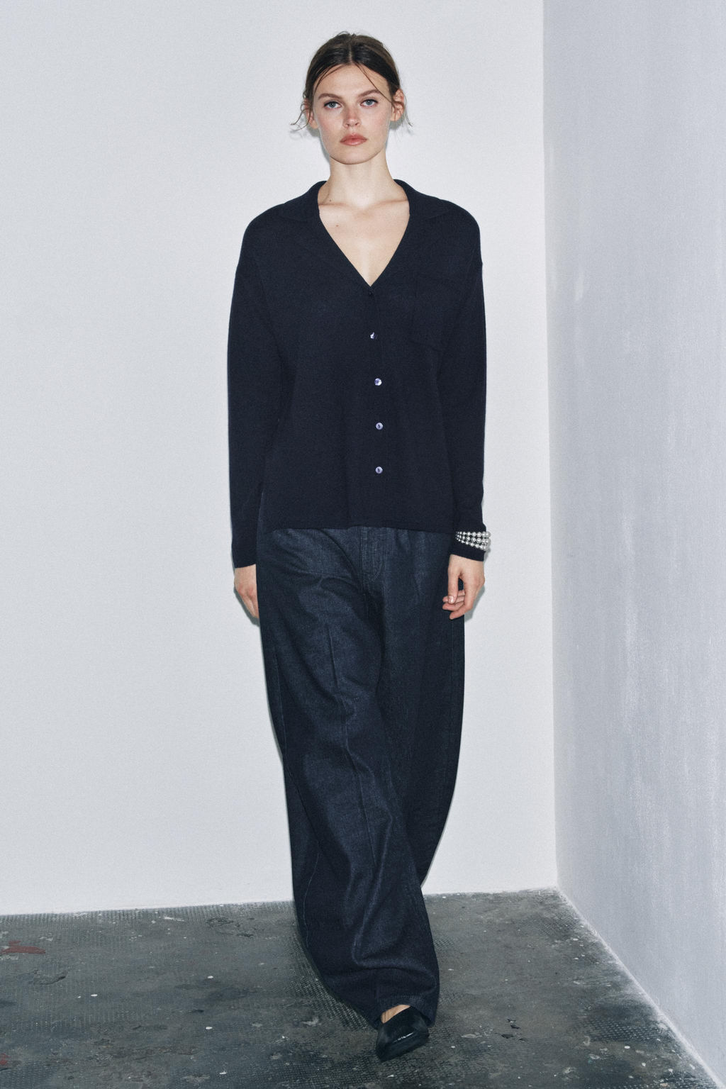 OVERSIZED EXTRA SOFT 100% WOOL POLO CARDIGAN