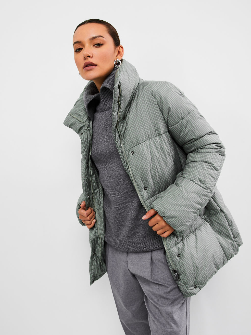 Пуховик женский 

АРТ. 71723z фисташковый/42 - Hoops фото 6