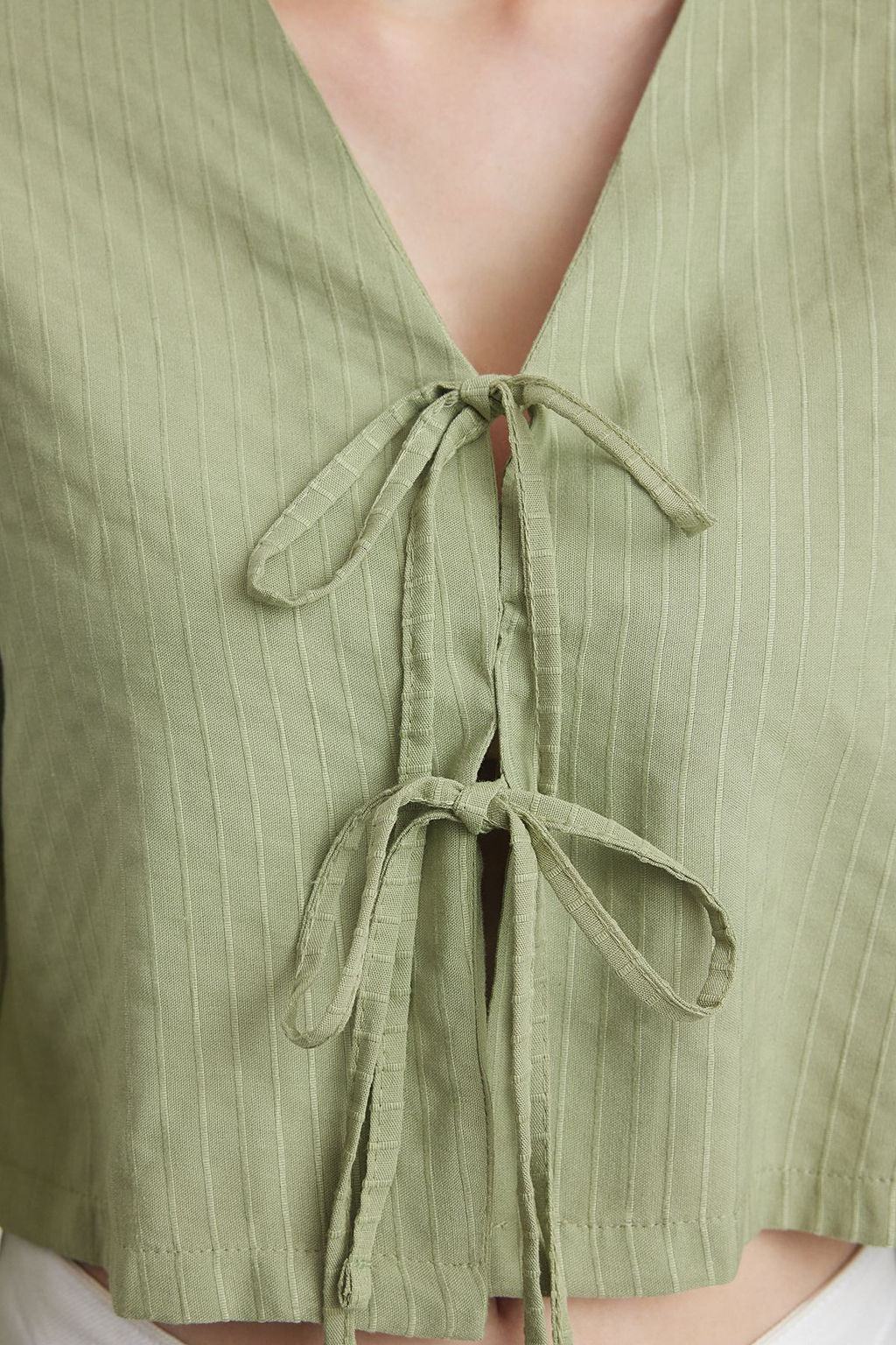 Trendyolmilla Yesil Baglama Detayl? Cizgili Dokuma Gomlek TWOSS24GO00247  фото 8
