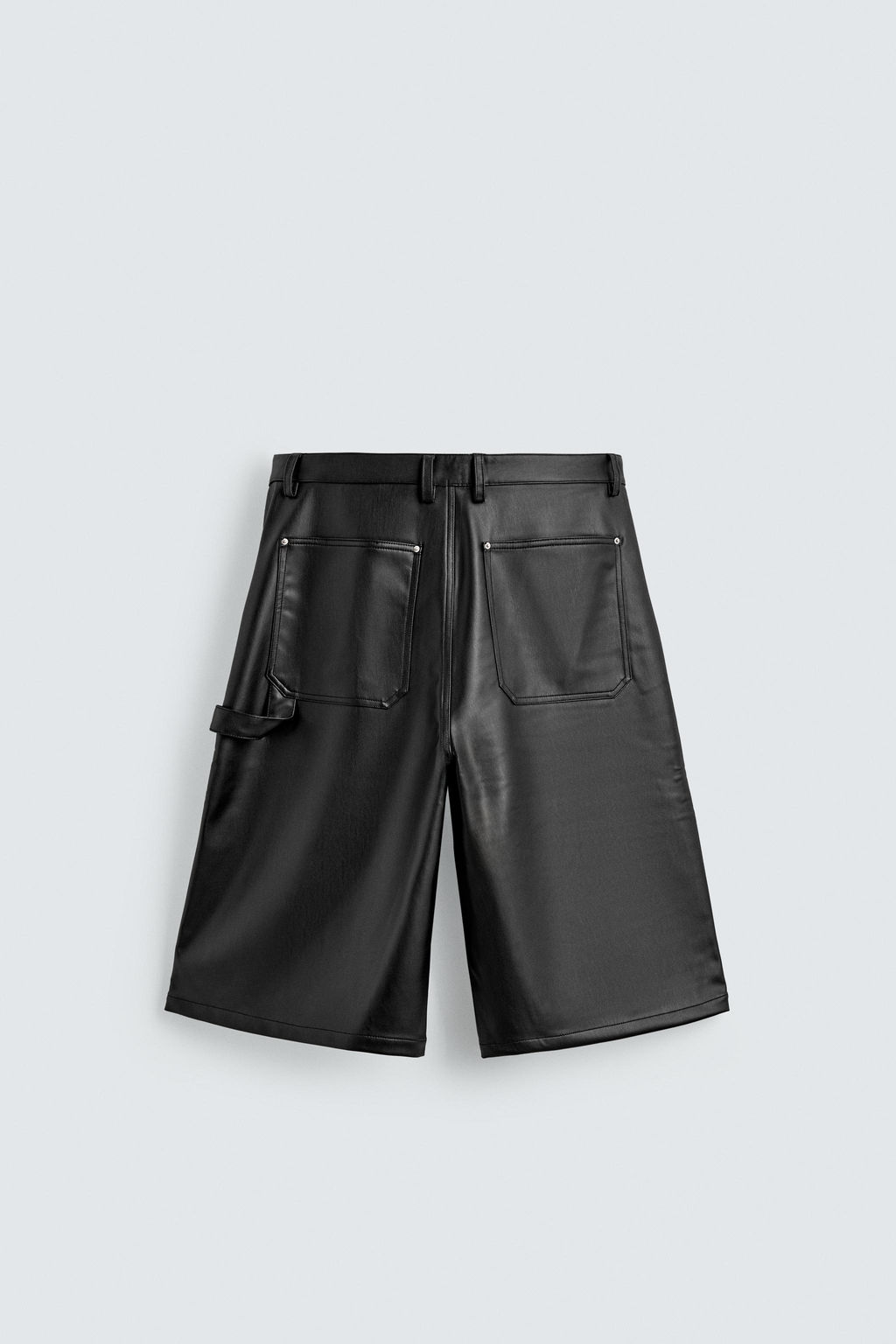 BERMUDA WIDE FIT EFECTO PIEL / Negro / Blanco - Zara фото 8