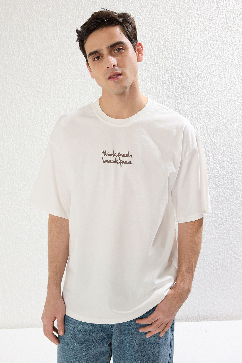TRENDYOL MAN Ekru Oversize/Genis Kesim Cicek Bask?l? Kal?n %100 Pamuklu T-Shirt TMNSS25TS00028 - Trendyolmilla фото 11