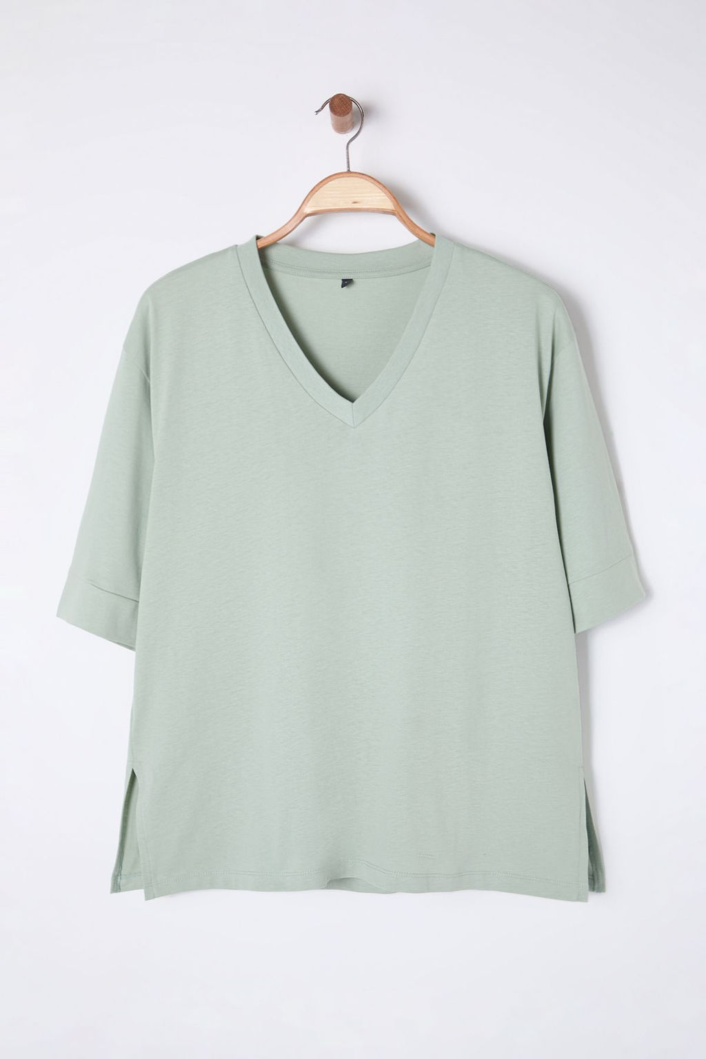 TRENDYOLMILLA Lacivert %100 Pamuk Oversize/Genis Kal?p Truvakar Kol Orme T-Shirt TWOSS25TS00011  фото 6