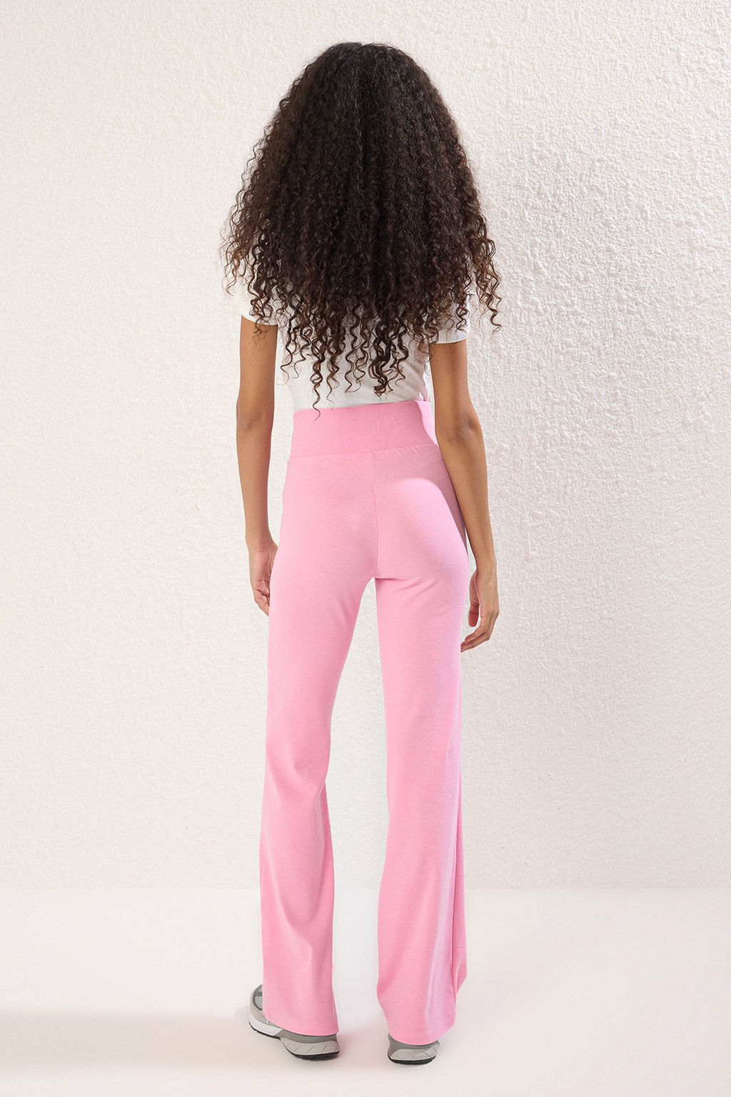 TRENDYOLMILLA Siyah Wide Leg/Ispanyol Paca Yuksek Bel Interlok Esnek Orme Pantolon TWOAW25PL00006 фото 4