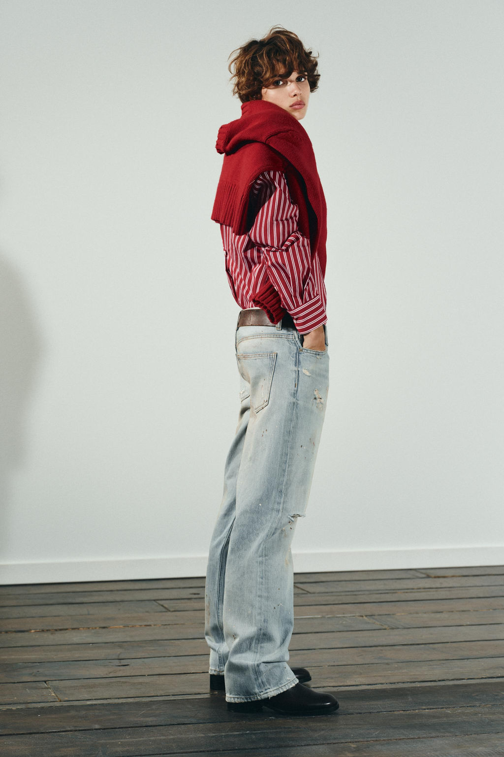 TRF MID-WAIST CROPPED STRAIGHT-LEG JEANS - Zara фото 4