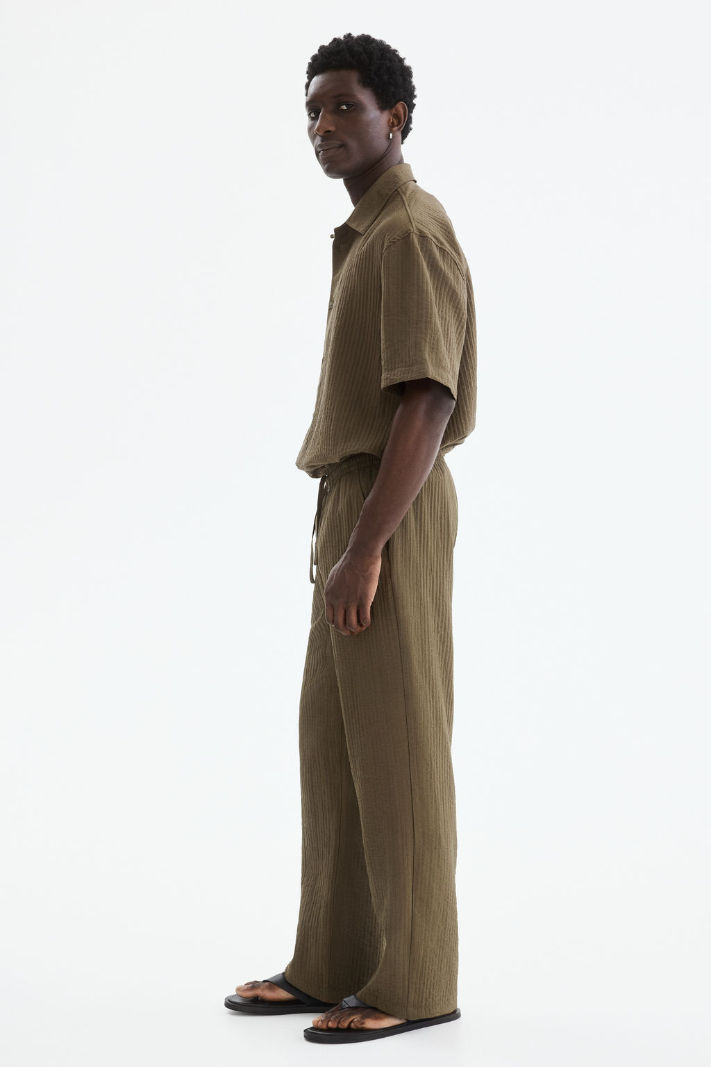 Pantal?n texturizado Relaxed Fit - H&m фото 11