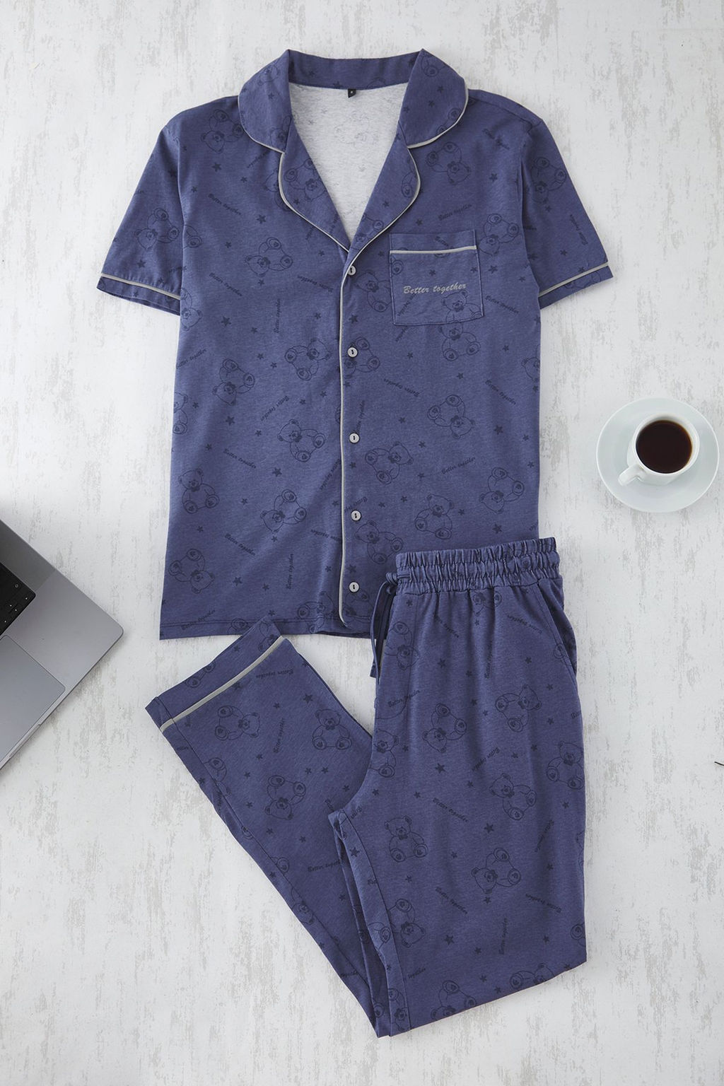 TRENDYOL MAN Koyu Mor Regular Fit %100 Pamuk Ay?c?k Bask?l? Couple/Cift Orme Pijama Tak?m? TMNSS25PT00053