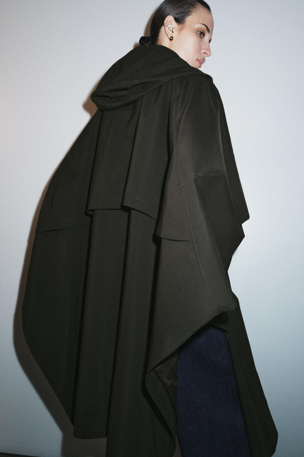 TRENCH CAPA WATER REPELLENT ZW COLLECTION LIMITED EDITION / Botella oscuro