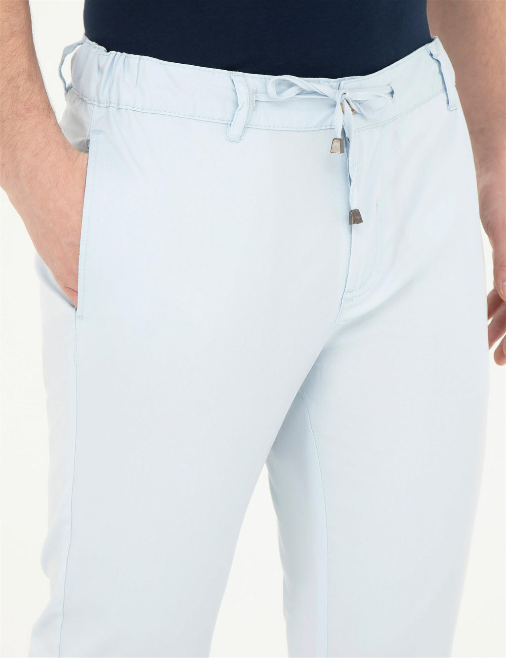 Mavi Slim Fit Kanvas Pantolon