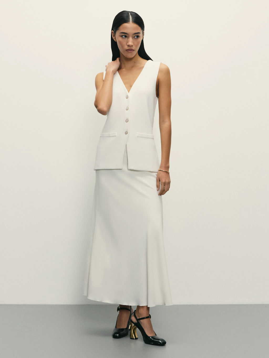 Вязаный жилет с вискозой в составе / Zarina  фото 2