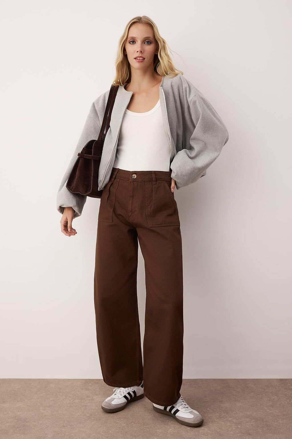 Kahverengi Barrel Kal?p %100 Pamuk Gabardin Pantolon TWOAW26PL00084