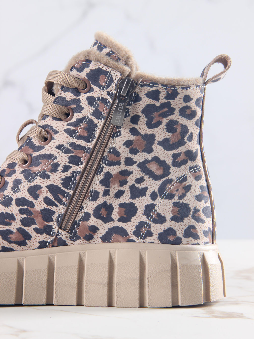 Ботинки 217.91505be.Бежевый леопард/мех