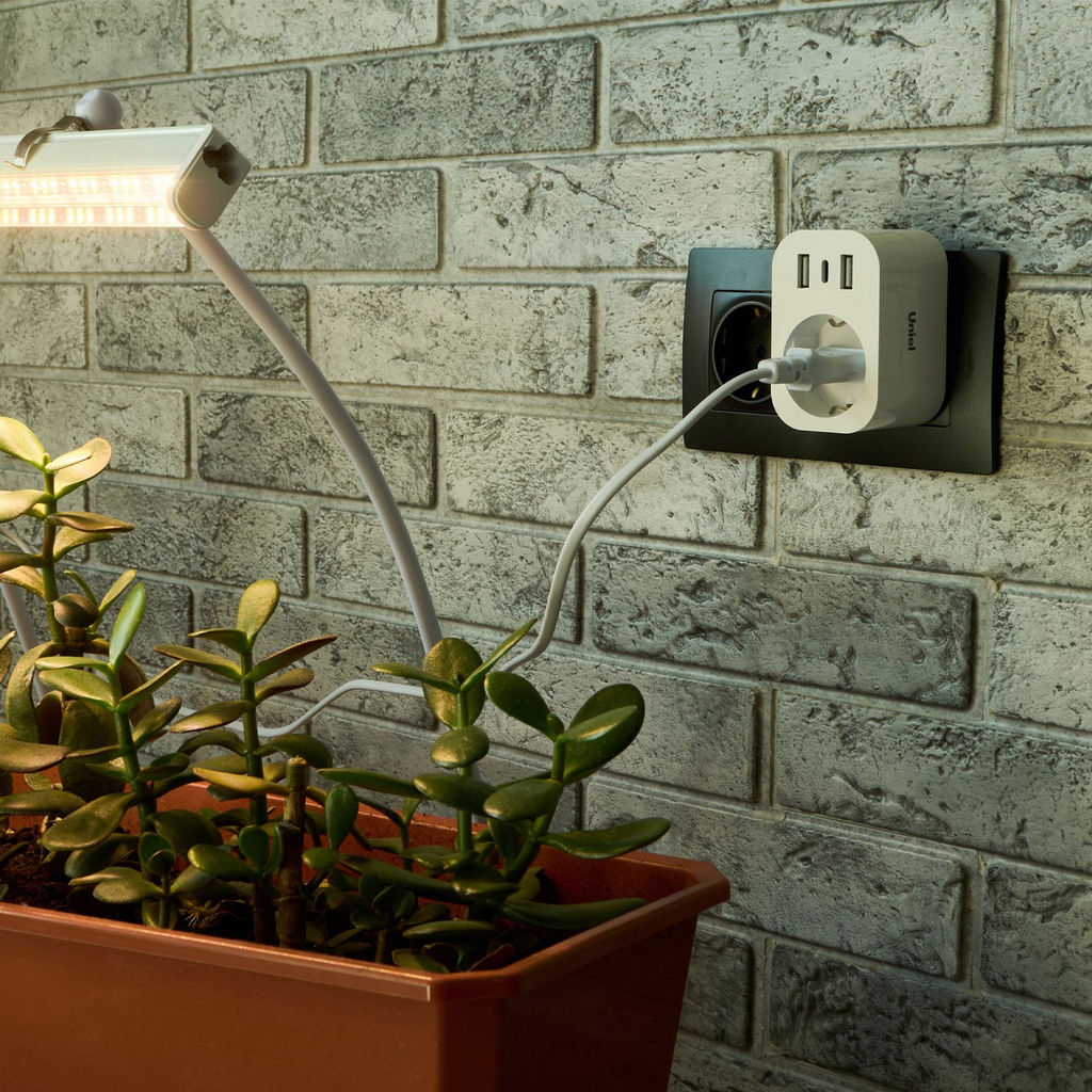 USH-A103 1G/UC/WF WHITE Умная розетка Wi-Fi. 2USB+Type-C (5В, 2,4A). 16A. До 3680Вт. Голосовое управление+приложение UnielSmart. TM Uniel - Volpe фото 7