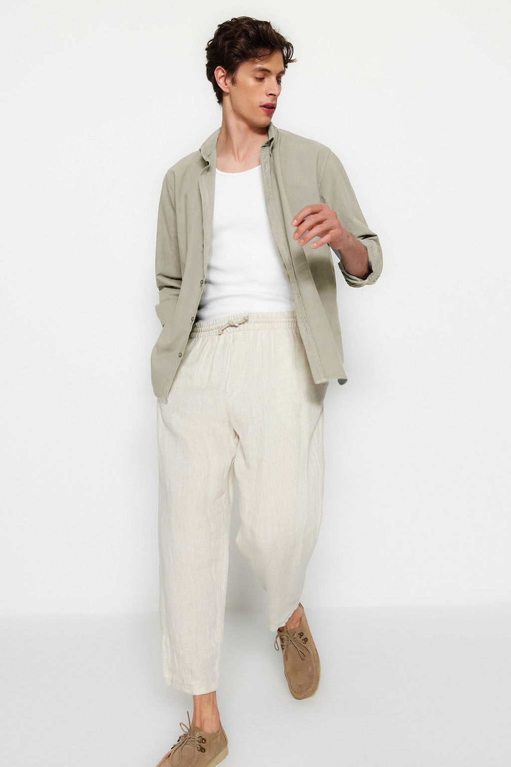 Bej Unisex Regular Fit %100 Pamuklu Keten Gorunumlu Gomlek TMNSS23GO00099