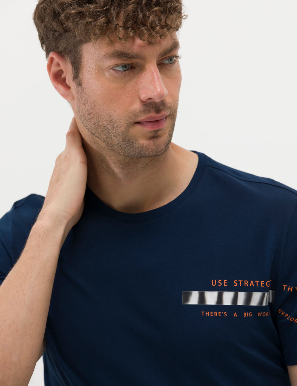 Lacivert Slim Fit Bask_l_ Bisiklet Yaka Ti__rt