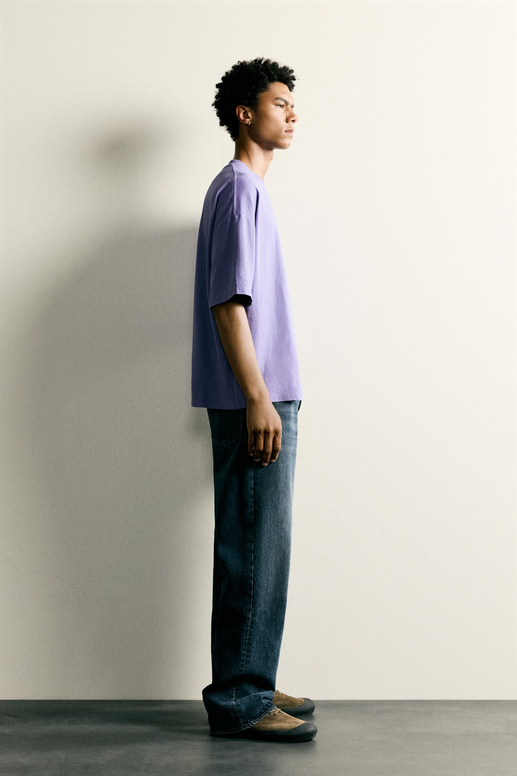 CAMISETA LAVADA RELAXED FIT B?SICA / Morado - Zara фото 4