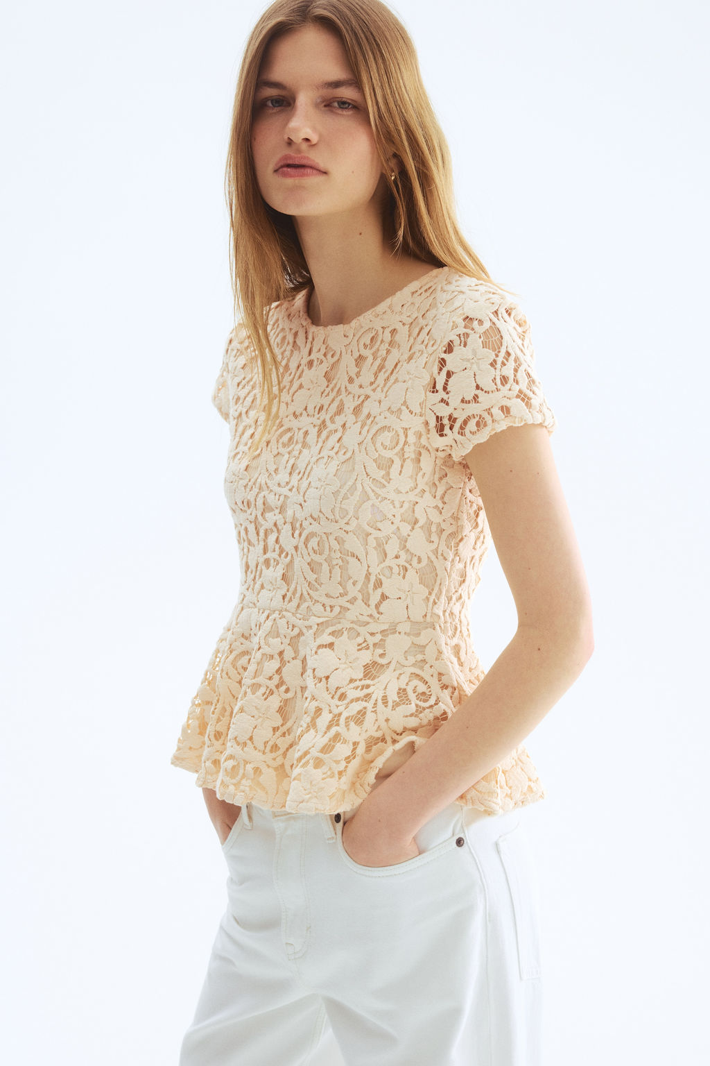 Top efecto crochet con peplum - H&m фото 5