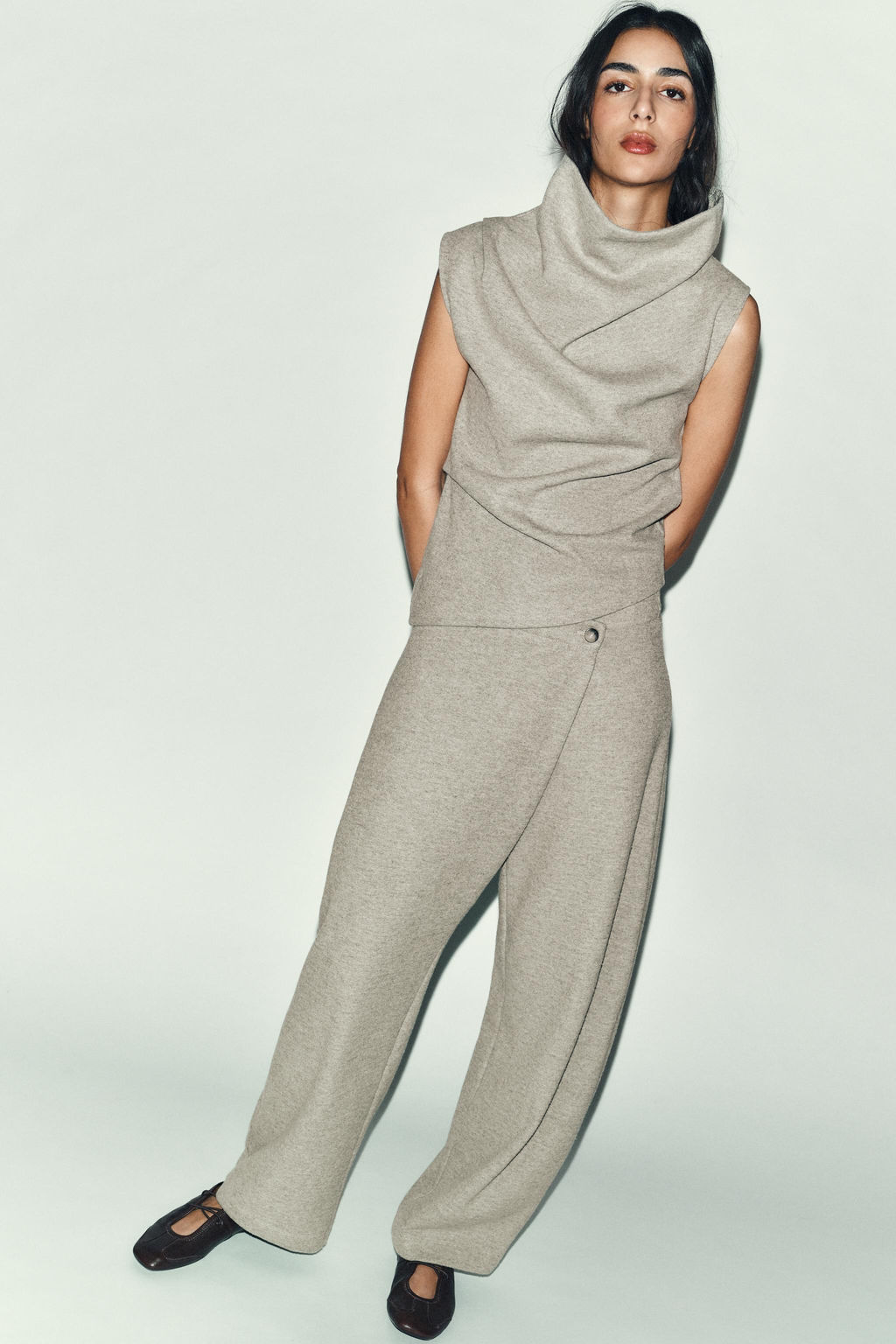 WRAPOVER TROUSERS WITH BUTTON - Zara фото 9