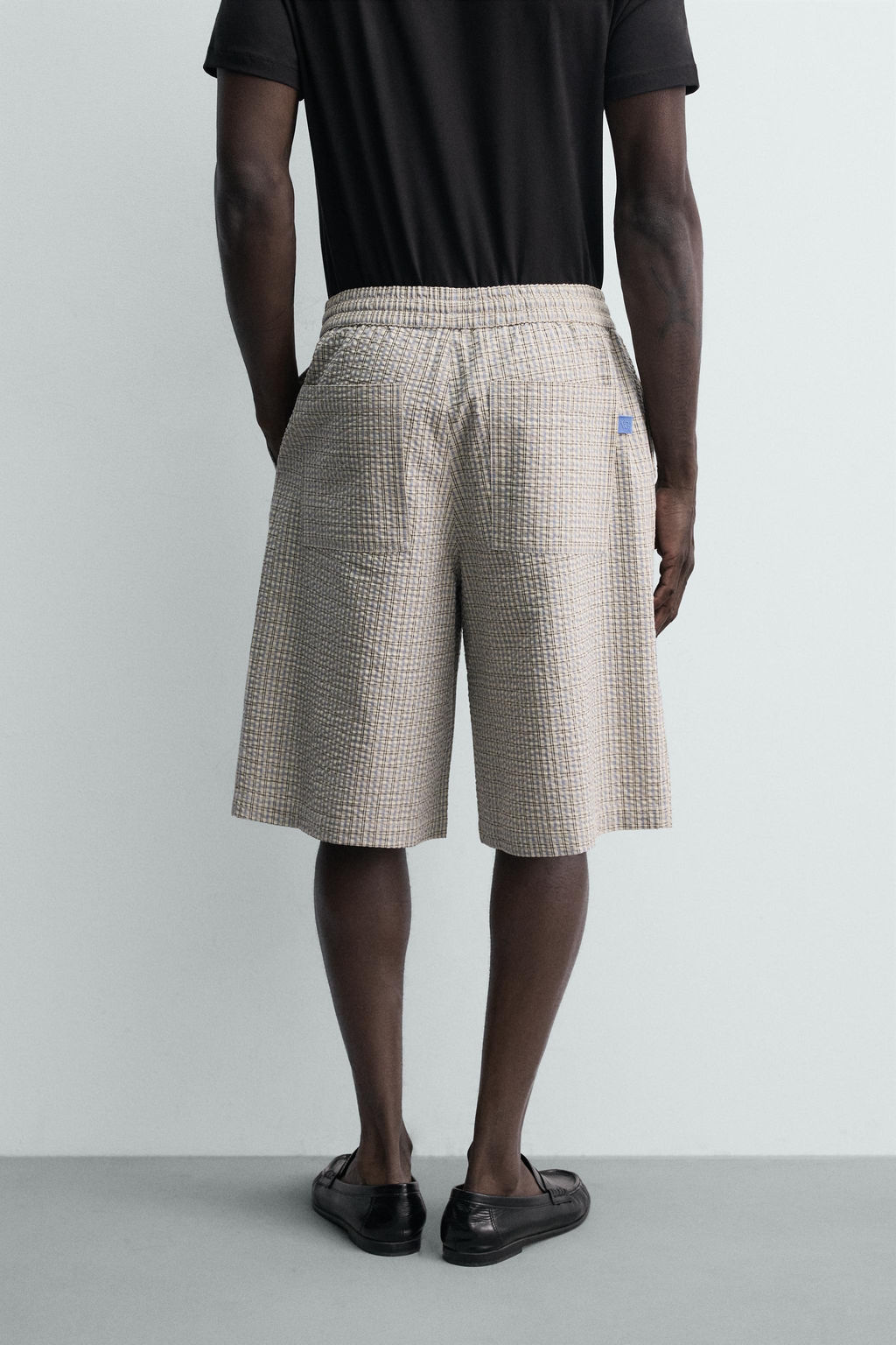 BERMUDA CARGO RELAXED FIT TEXTURA / Negro - Zara фото 3