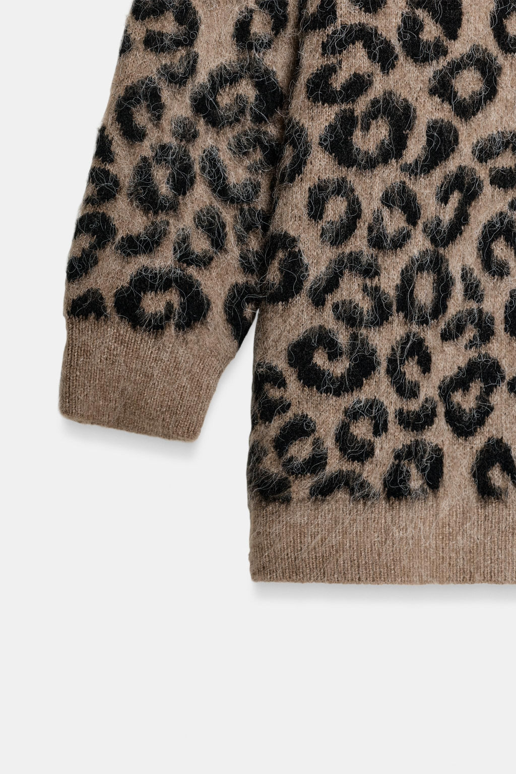 OVERSIZED ANIMAL JACQUARD KNIT CARDIGAN - Zara фото 4