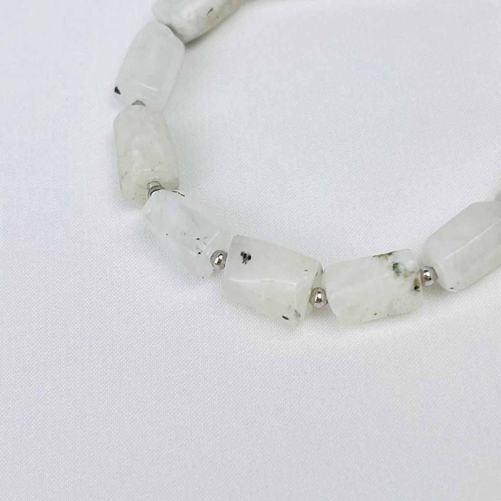 Браслет из Лунного камня с включением Турмалина 16 см + - Радуга самоцветов фото 3