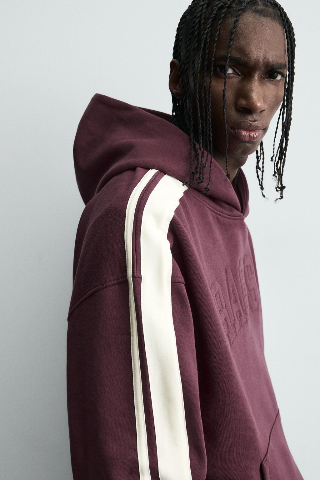 CONTRAST STRIPE PATCH HOODIE - Zara фото 6