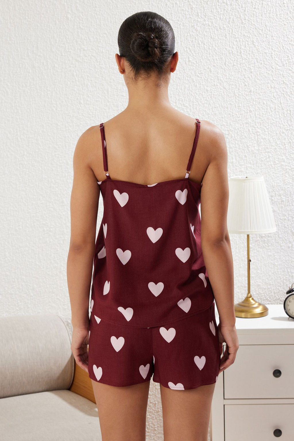 Trendyolmilla Bordo Kalpli Baglamal?/Fiyonklu Viskon Sortlu Dokuma Pijama Tak?m? THMSS25PT00037