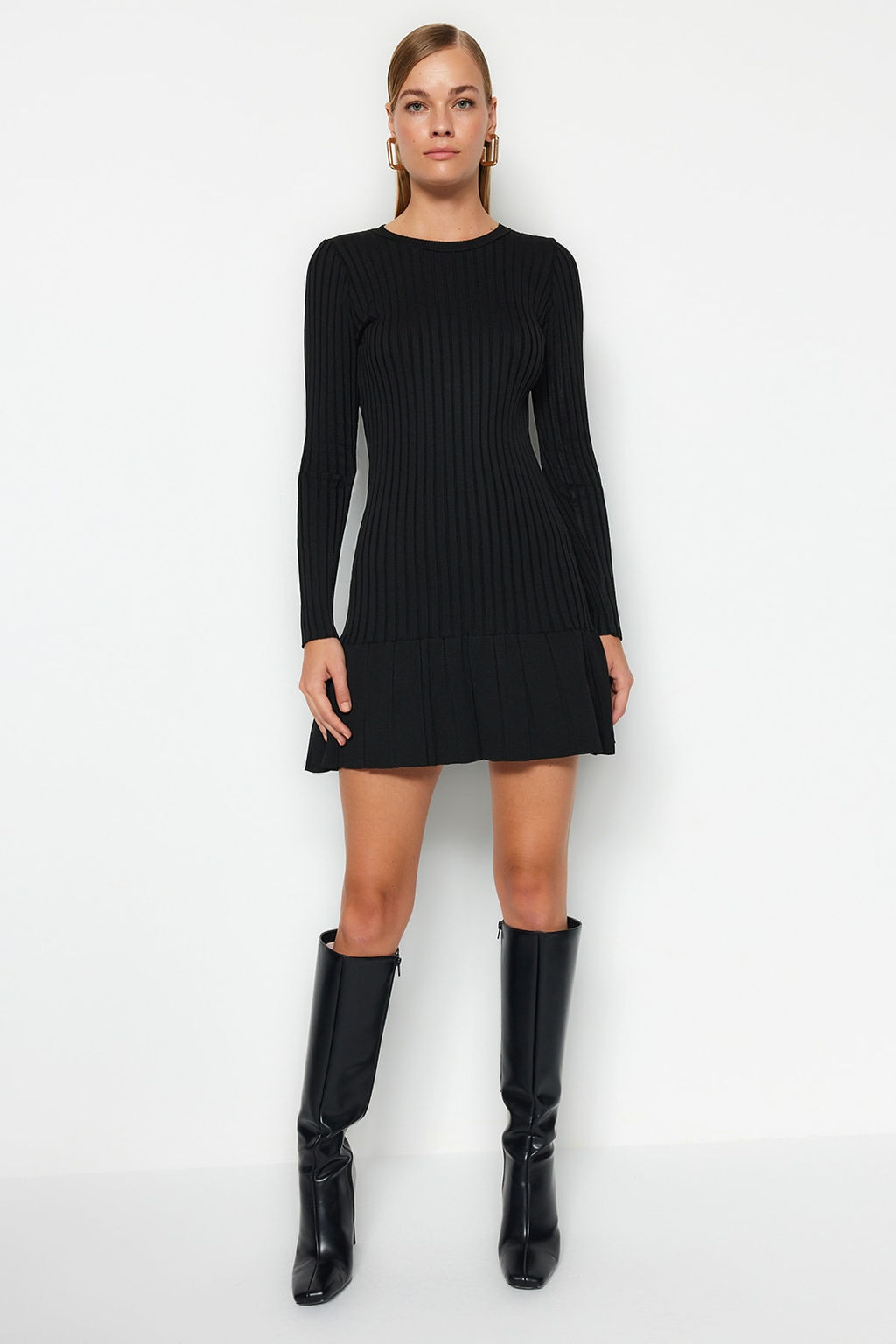 Siyah Mini Pileli Triko Elbise TWOAW24EL00013