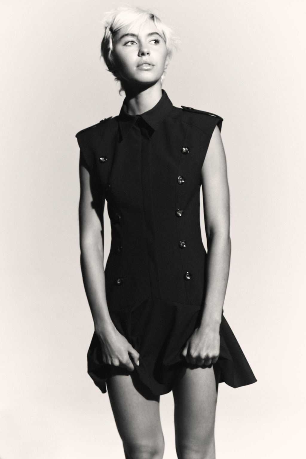 SHORT DRESS WITH SHOULDER PADS AND RUFFLES - Zara фото 5