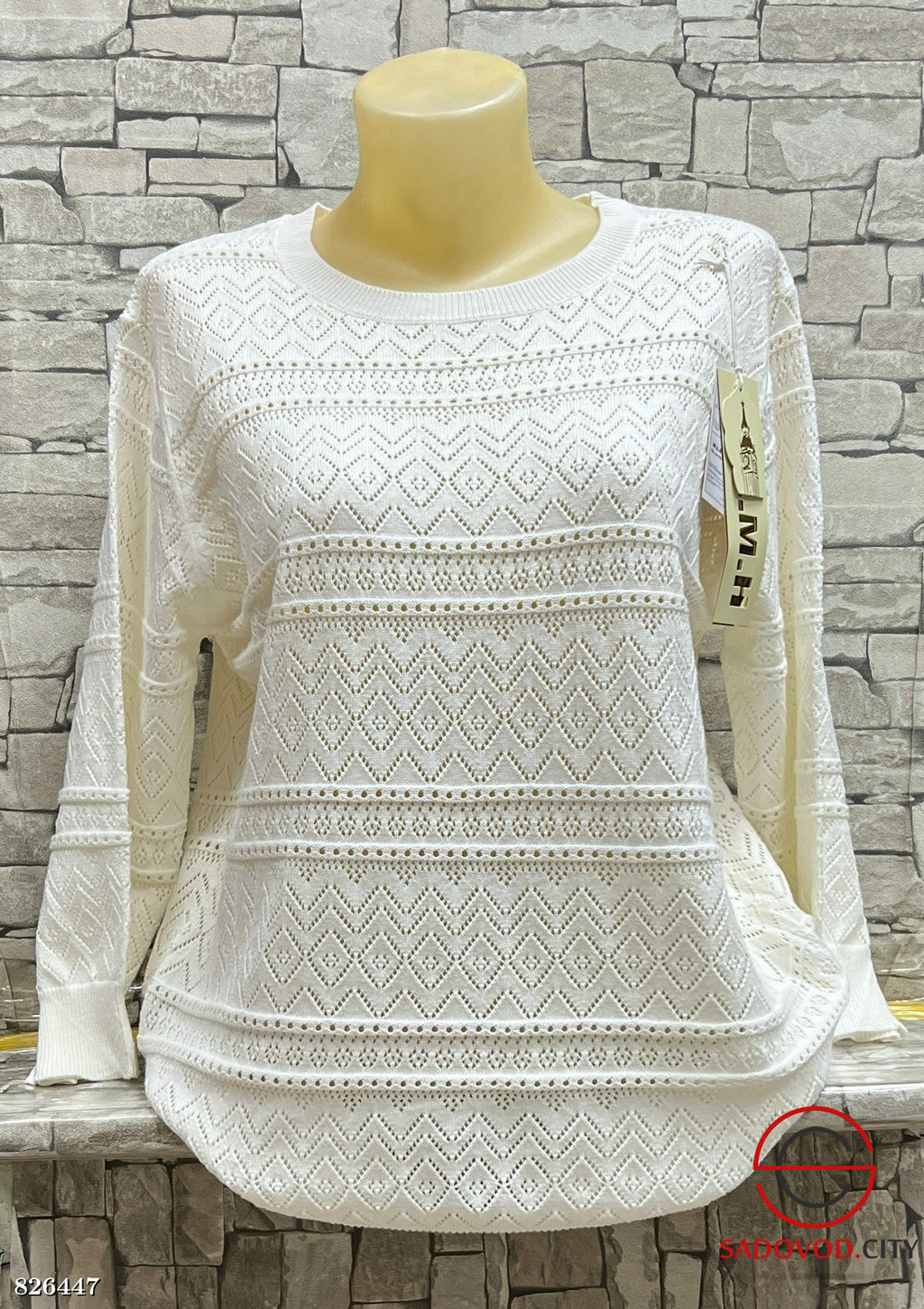 Свитер женский с 3/4 рукавом