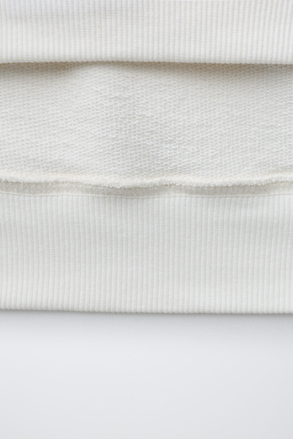 SUDADERA CAPUCHA GRAFFITI / Blanco - Zara фото 8