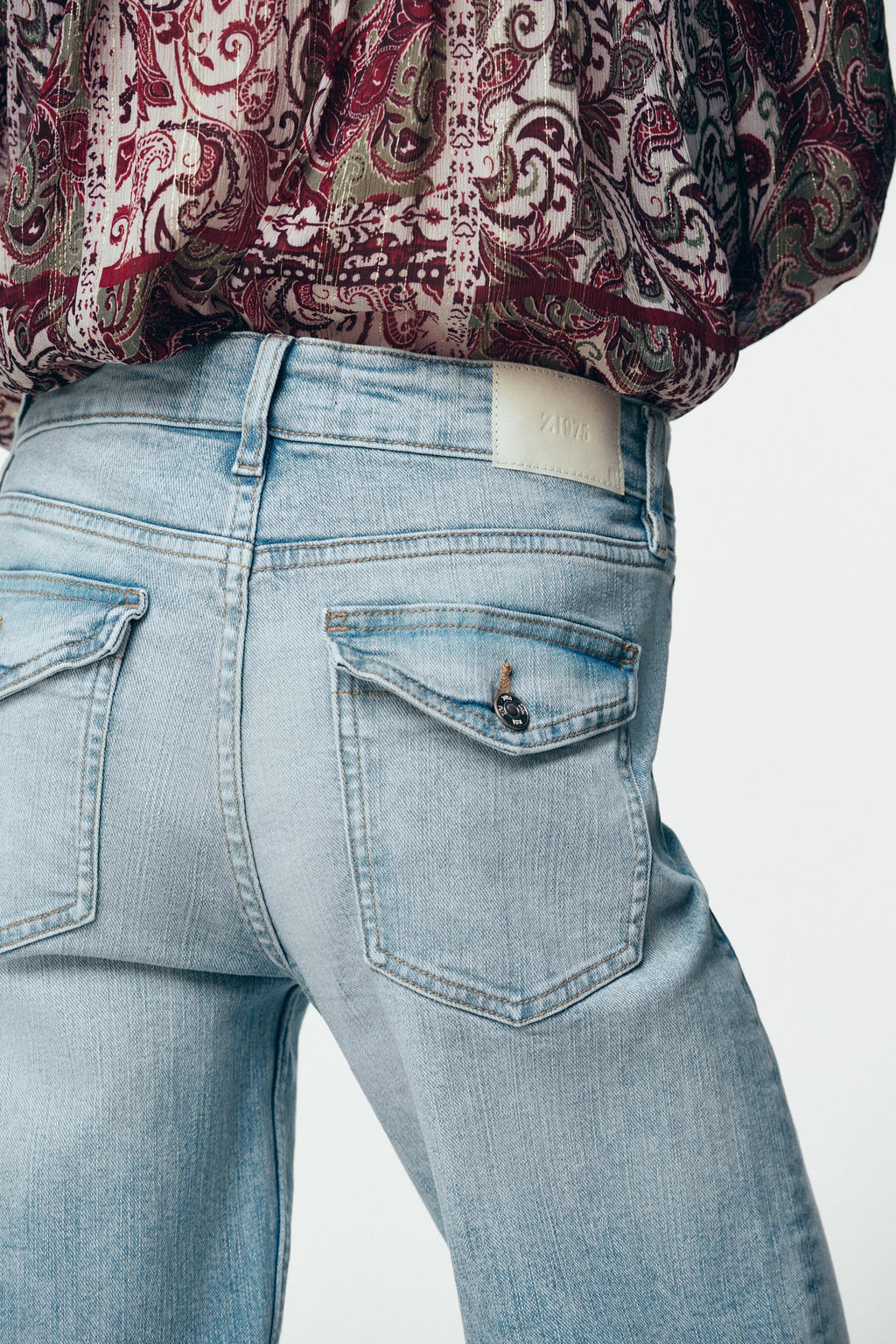 Z1975 FLARE FIT LOW-RISE JEANS - Zara фото 12