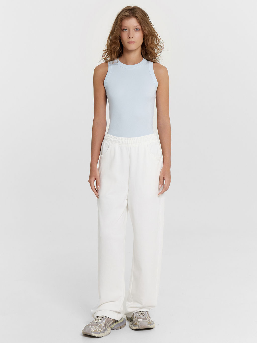 Брюки женские белые
