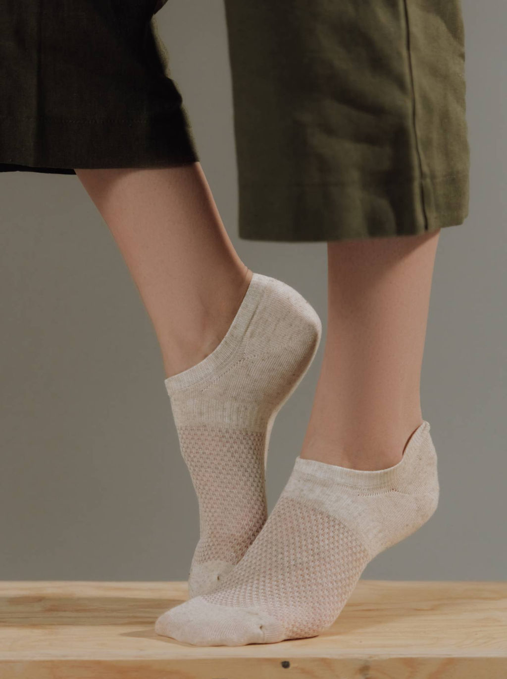 Цена за 2 пары. Носки Короткие CONTE Ультракороткие носки со льном ACTIVE бежевый - Conte elegant фото 2